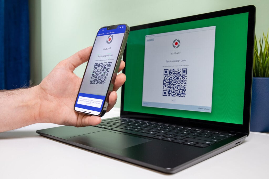 Rublon QR Code - a convenient way to verify your identity. Simply scan the QR code and gain access quickly and effortlessly.